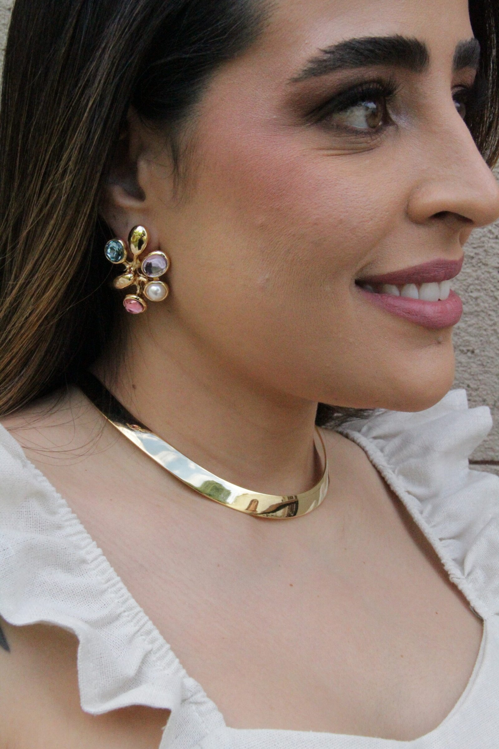 CHOKER ARO DETALHADO LISO Dourado