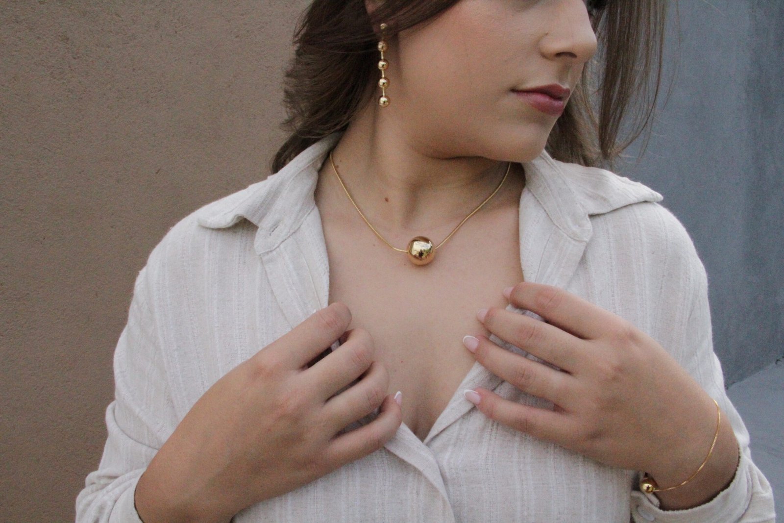 CHOKER BOLA LISA Dourado